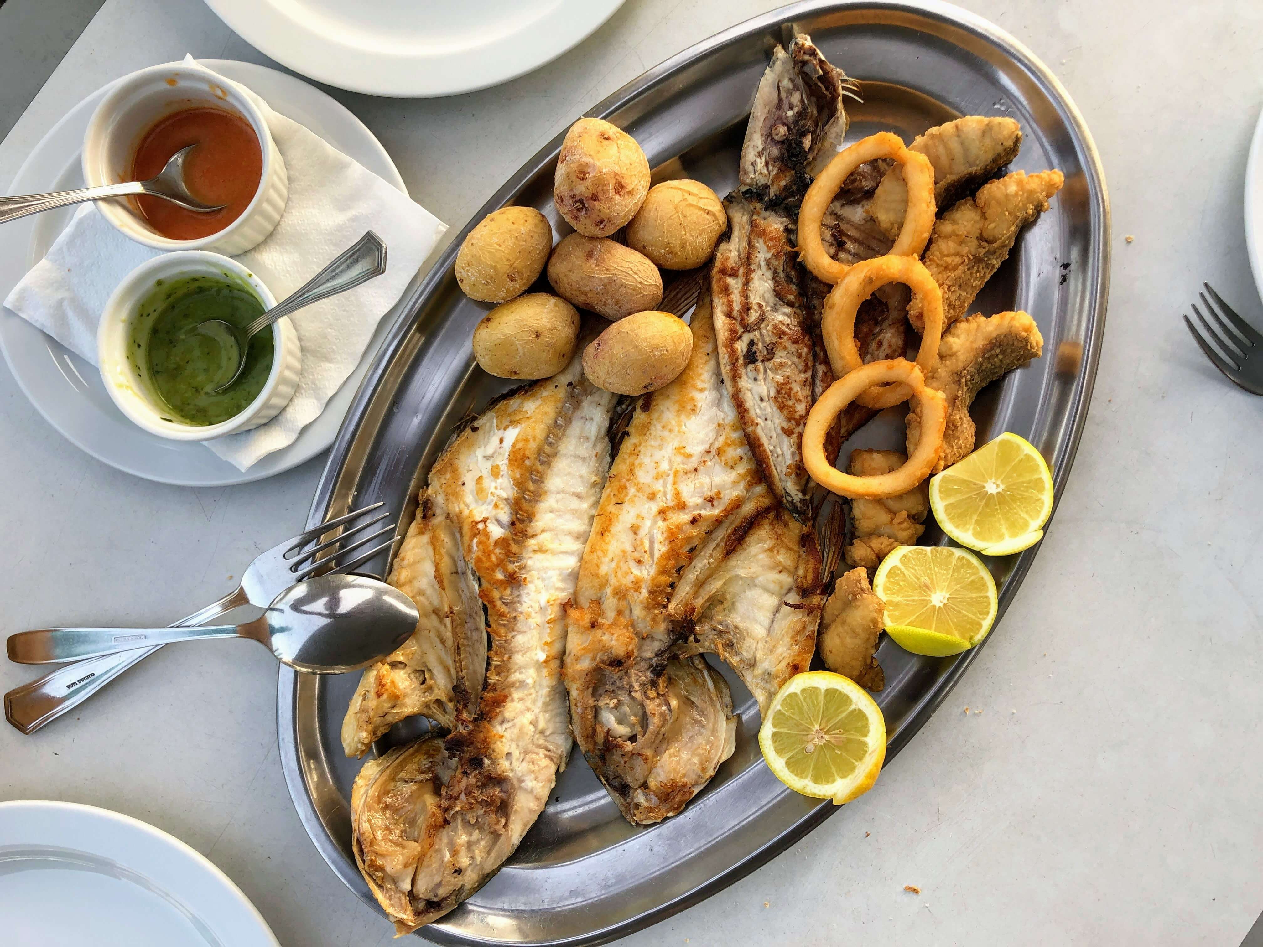 Every Cook Should Know These 10 Seafood Commandments That Spaniards Live By