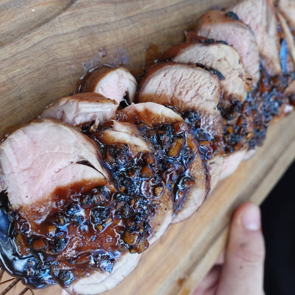 Pork Tenderloin with Apple and Cinnamon Sauce – Campo Grande