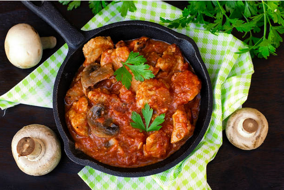 Beef and Mushroom Stew with Tomatoes